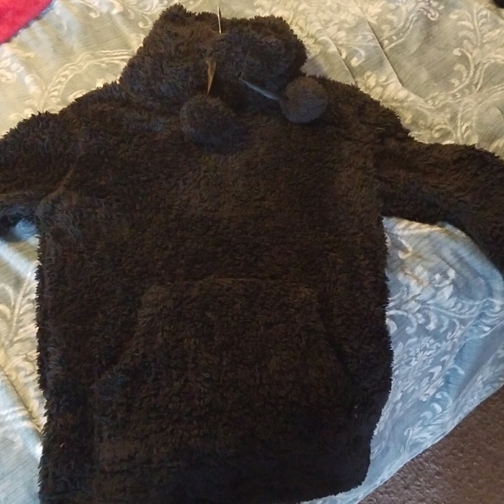Sweater - Picture 3 of 4